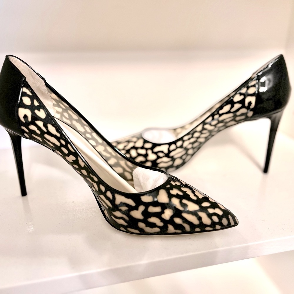 Authentic Giorgio Armani Mesh Nude Black patent Pointed Toe High Heels. New.